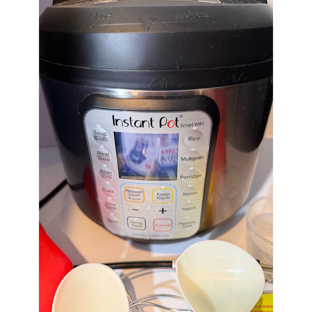 Instant Pot Smart WiFi 60 6qt Pressure Cooker Stainless Steel Tested Works book - Picture 8 of 10